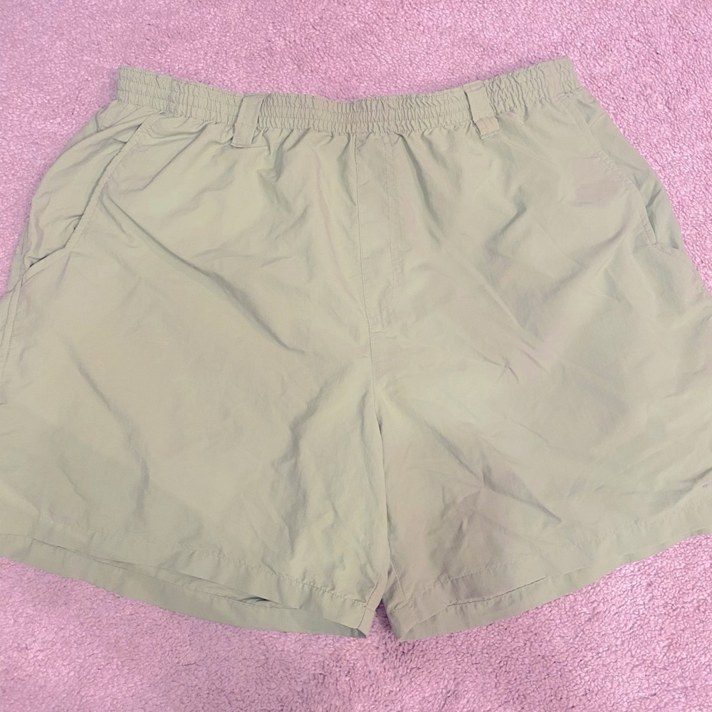 Columbia Mens shorts